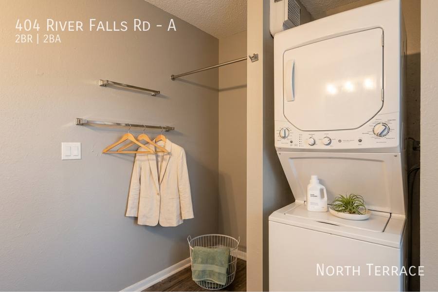 Apartment for rent at 404 River Falls Rd #A, Kansas City, KS 66111