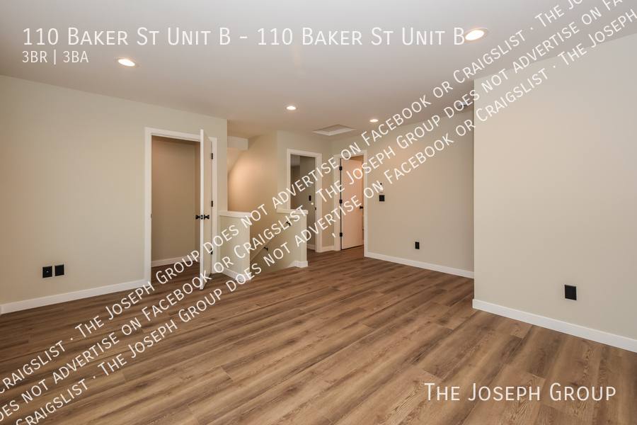 Townhouse for rent at 110 Baker St #B, Everson, WA 98247