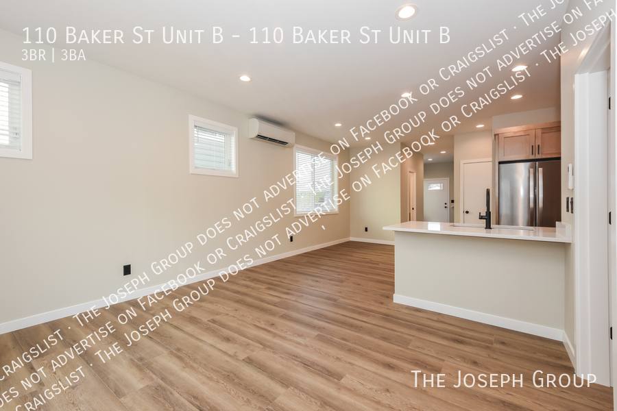 Townhouse for rent at 110 Baker St #B, Everson, WA 98247