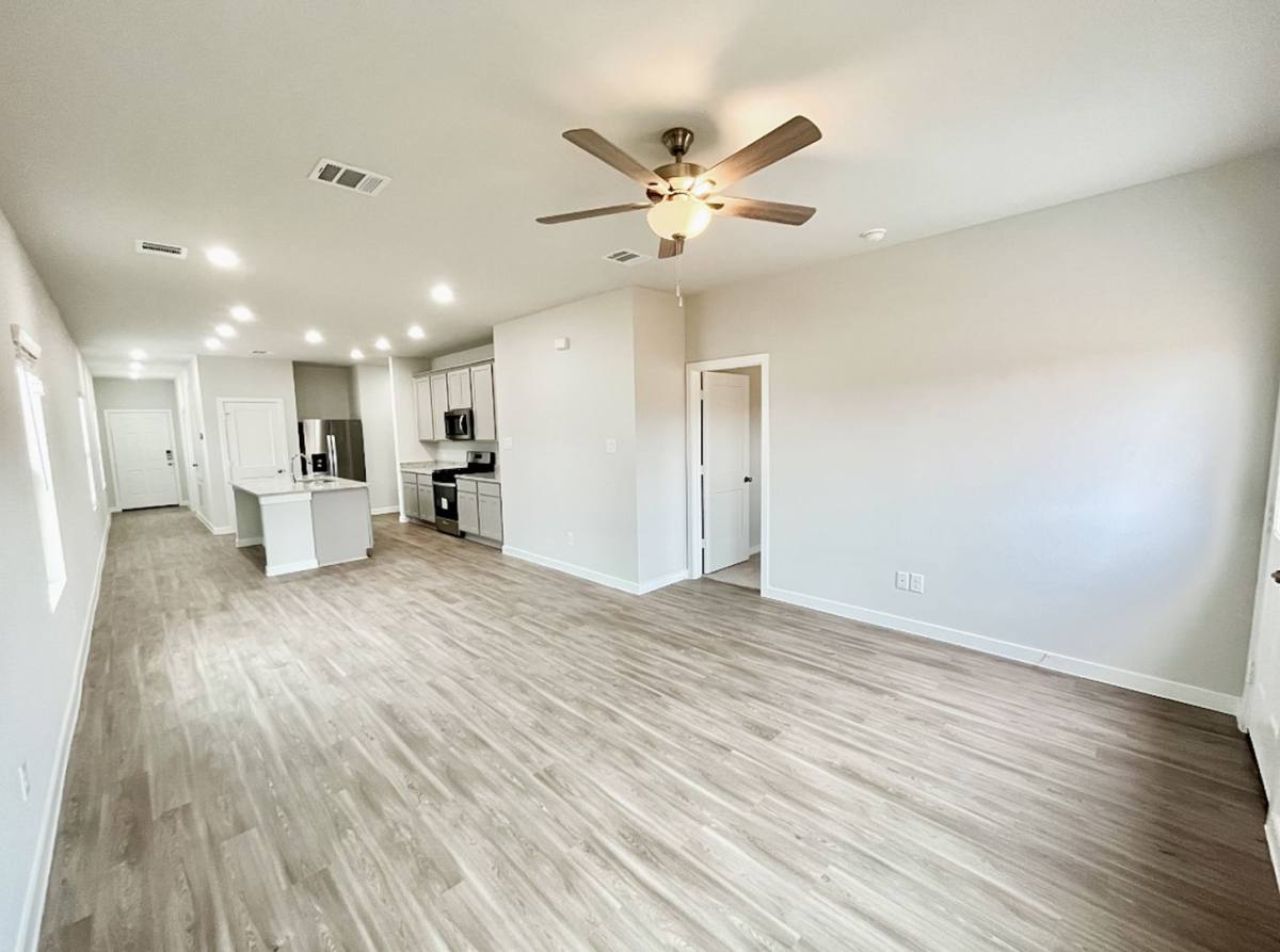 House for rent at 11848 Whirlaway Dr, Willis, TX 77318