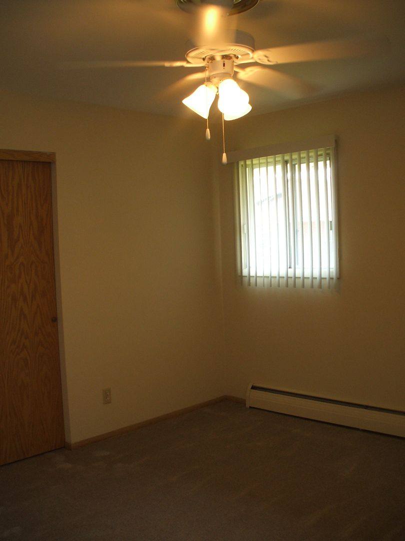 Apartment for rent at 8828 S Oak Park Dr, Oak Creek, WI 53154