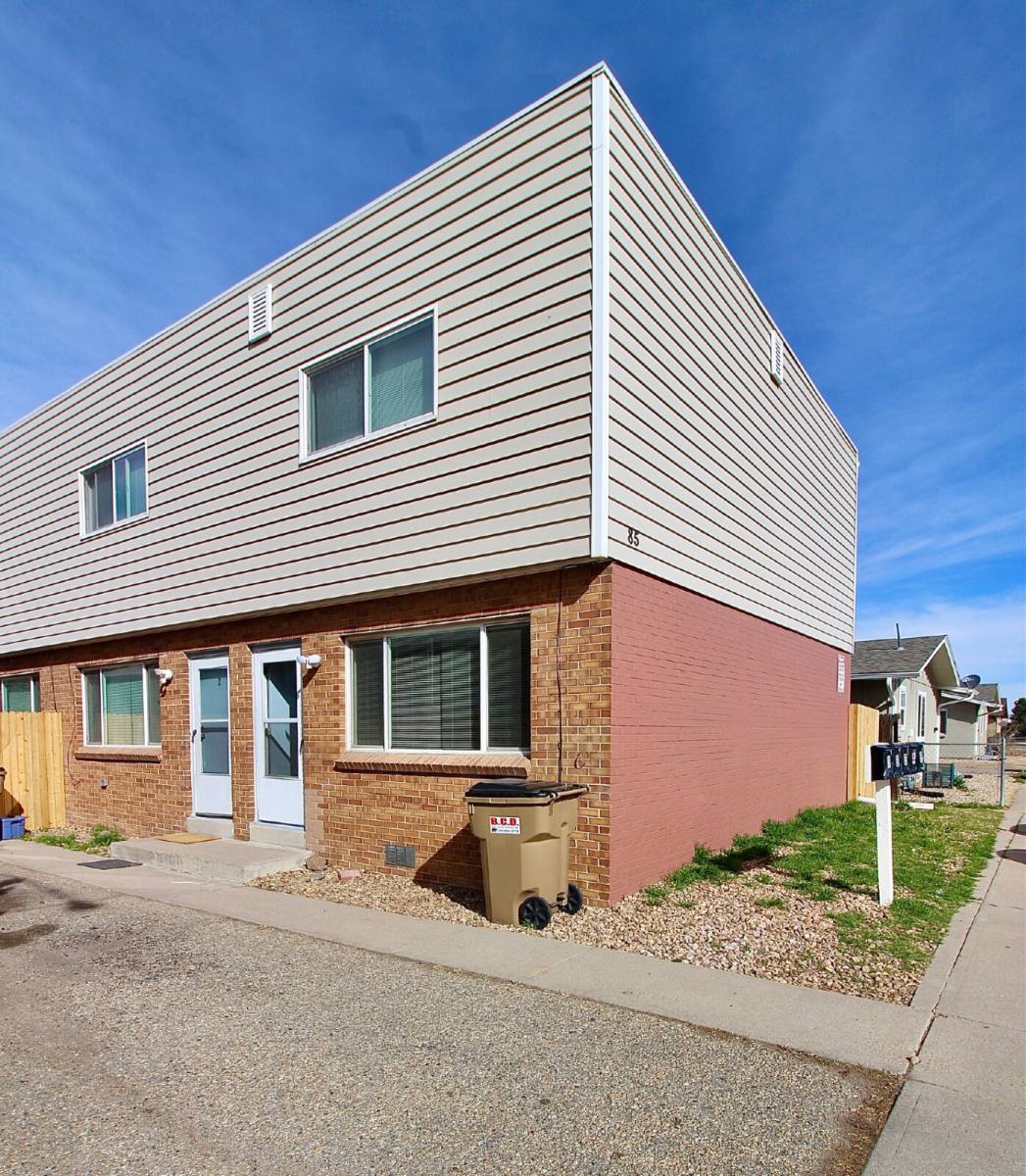 Townhouse for rent at 85 S 18th Ave #1, Brighton, CO 80601