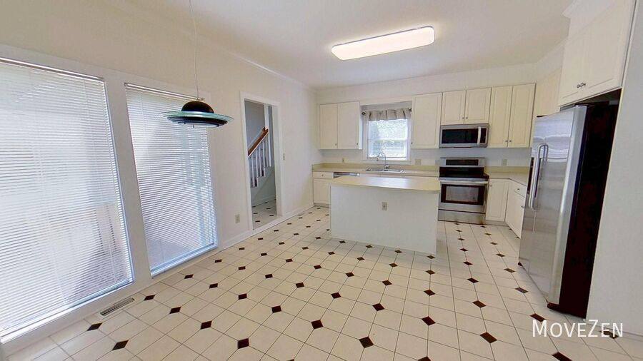 House for rent at 2400 Tweedmore Court, High Point, NC 27265