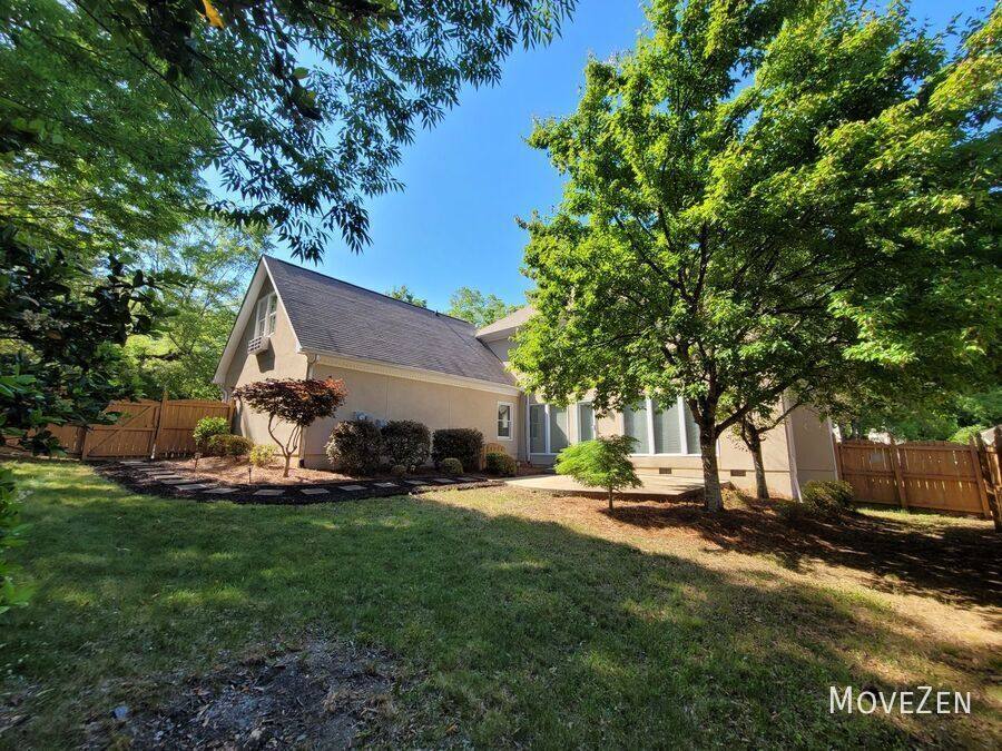 House for rent at 2400 Tweedmore Court, High Point, NC 27265