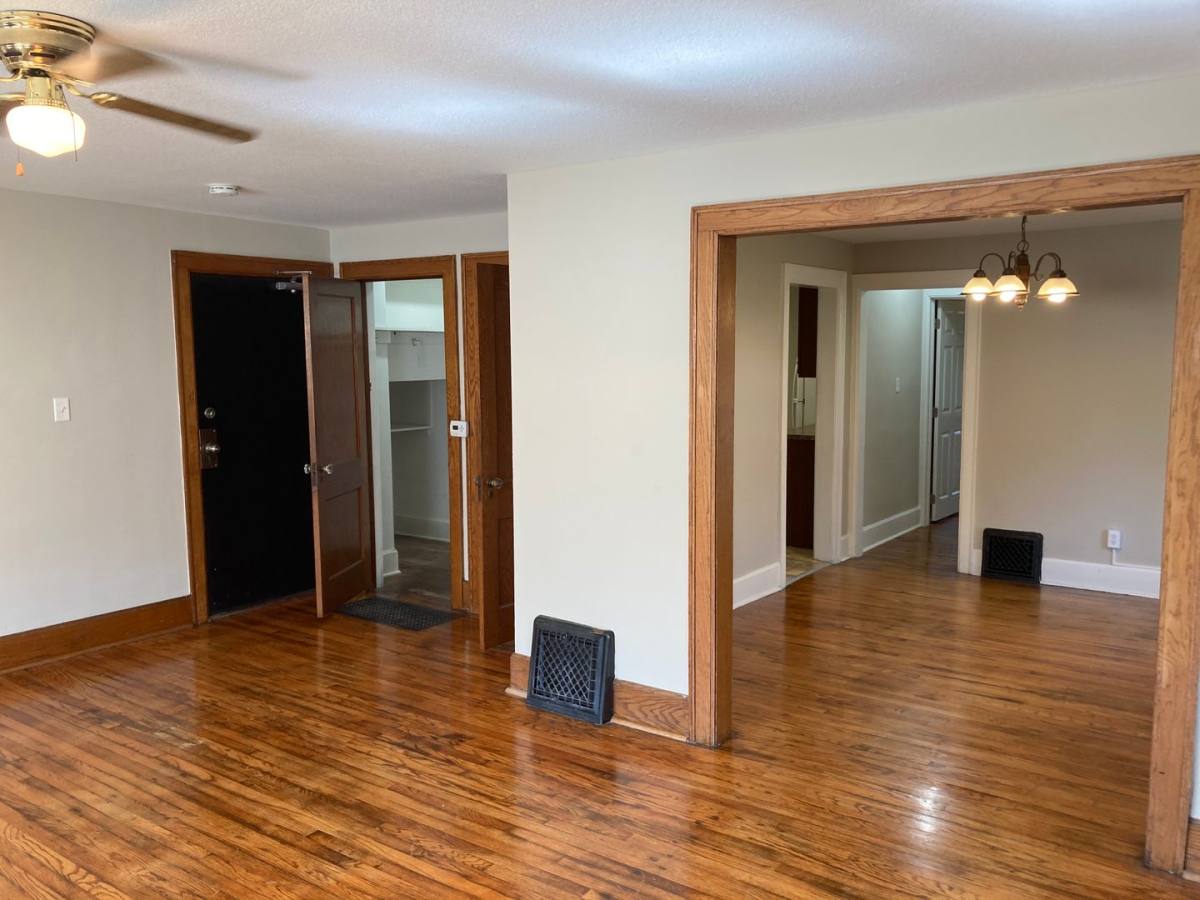 Apartment for rent at 1959 Arlington Ave, Des Moines, IA 50314