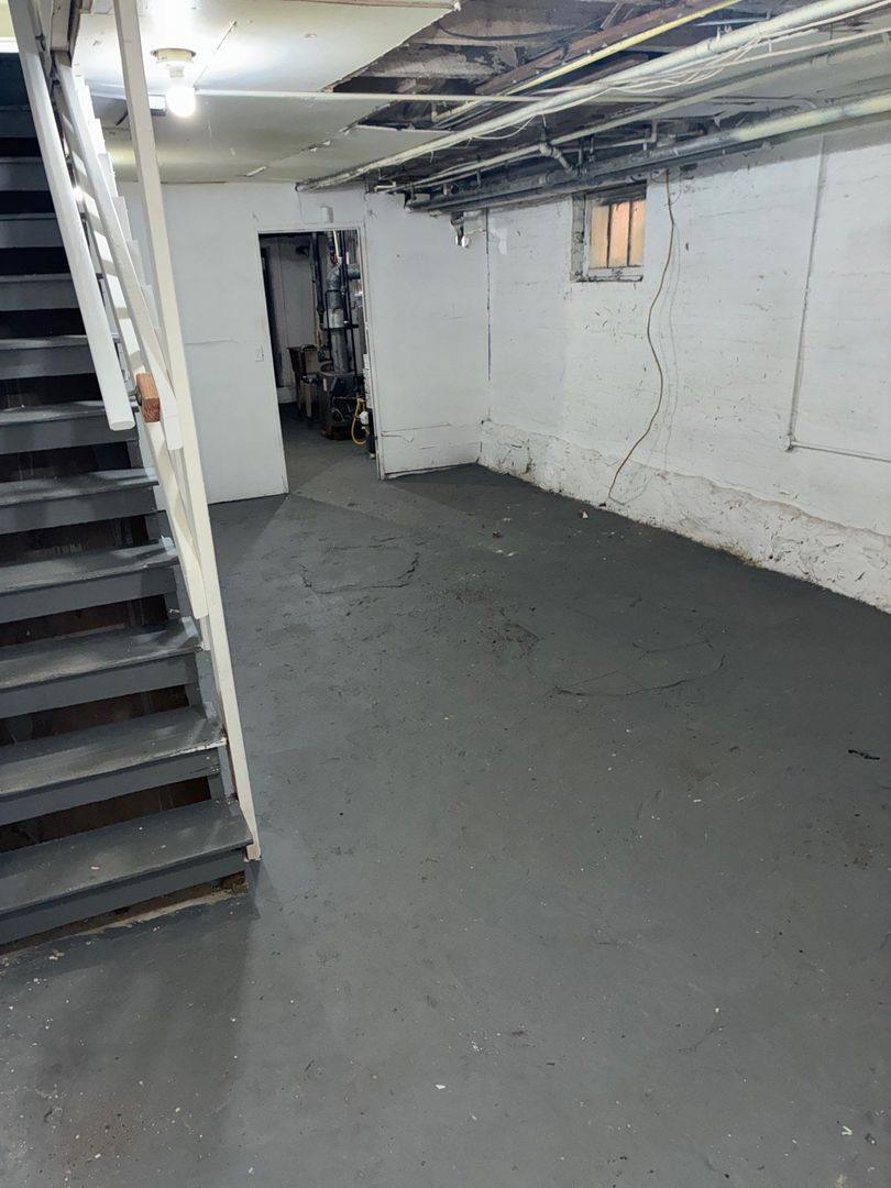 Townhouse for rent at 1513 N Ellamont St, Baltimore, MD 21216