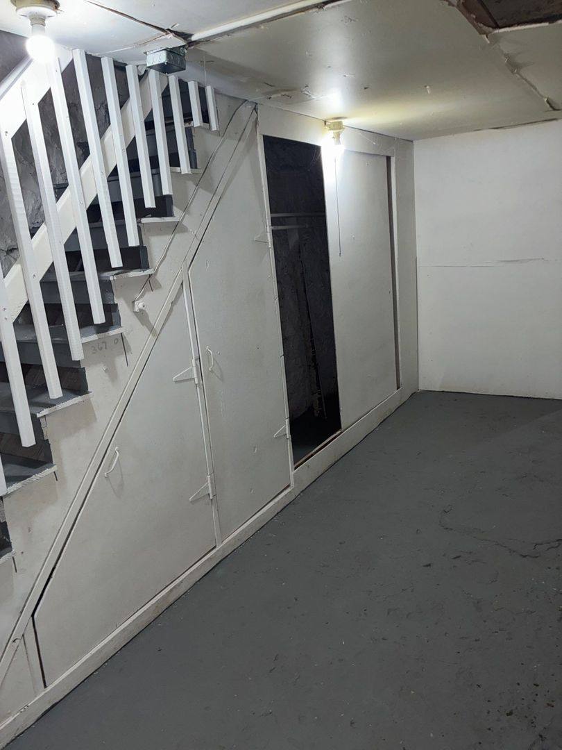 Townhouse for rent at 1513 N Ellamont St, Baltimore, MD 21216