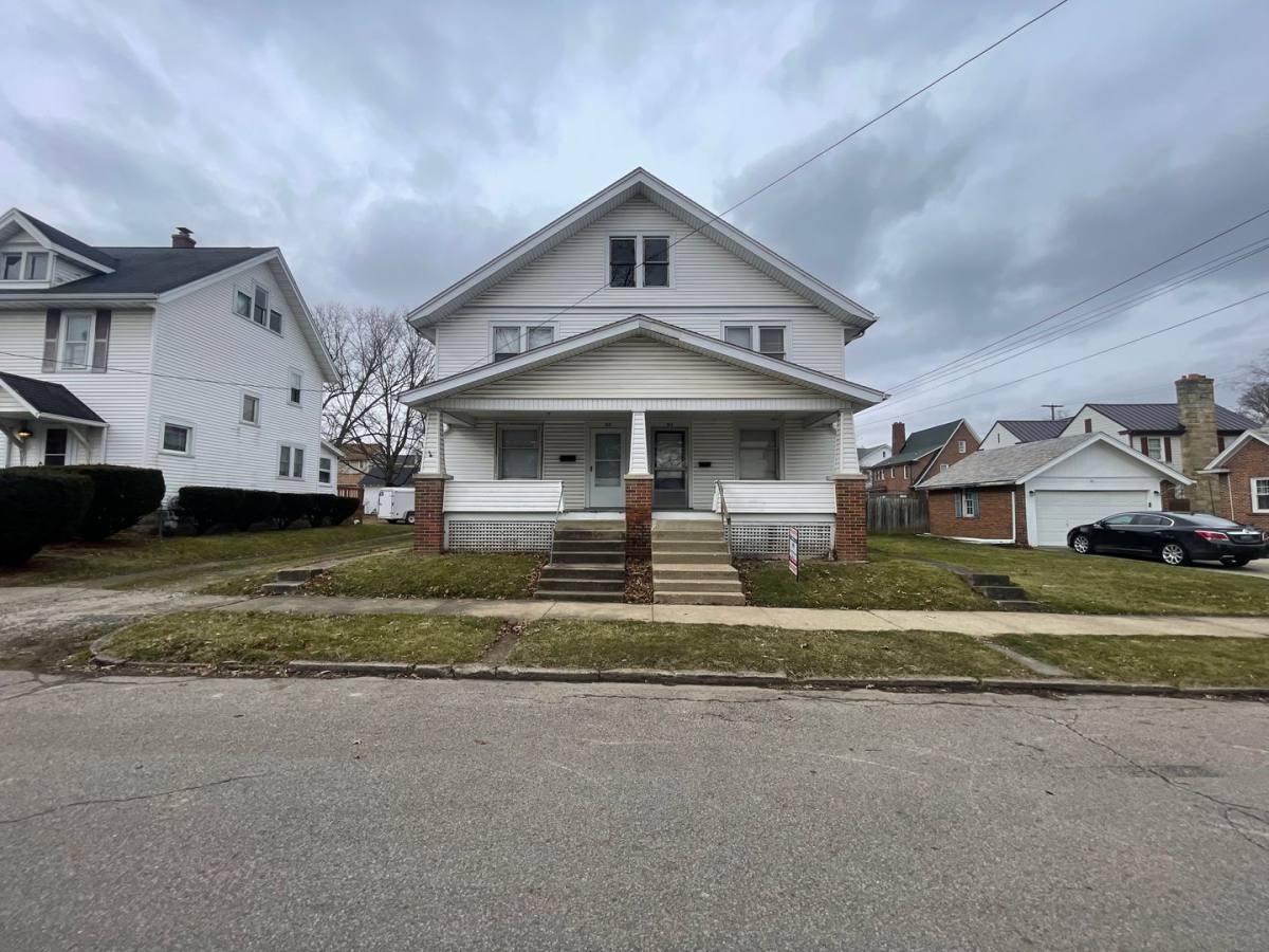 Apartment for rent at 814-816 Chestnut St, Ashland, OH 44805