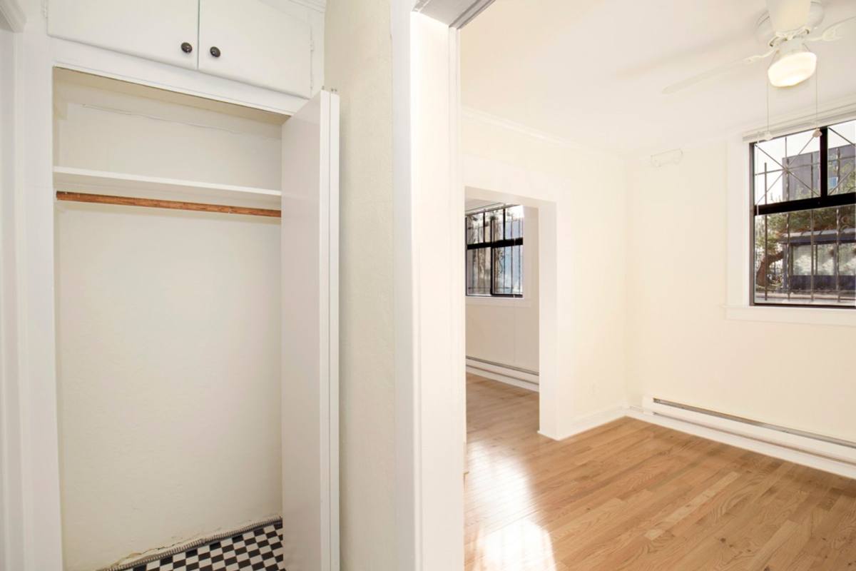 Apartment for rent at 502 Bellevue Ave E, Seattle, WA 98102
