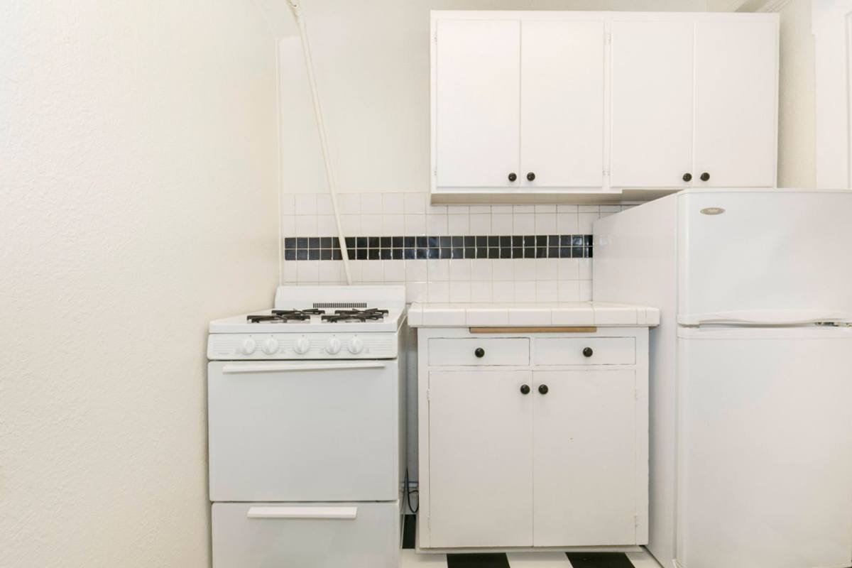 Apartment for rent at 502 Bellevue Ave E, Seattle, WA 98102