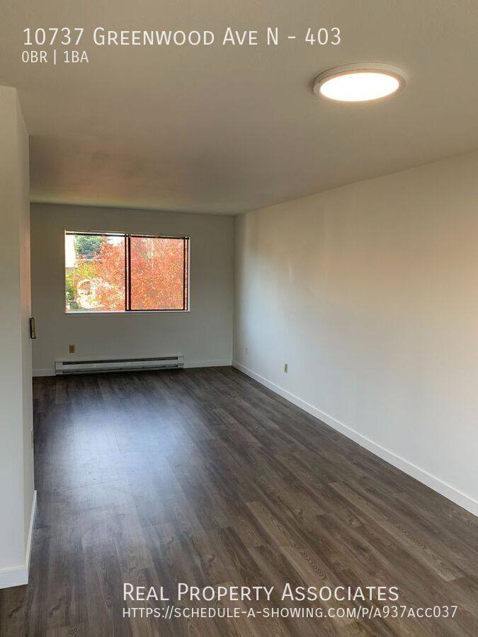 Apartment for rent at 10737 Greenwood Ave N #403, Seattle, WA 98133