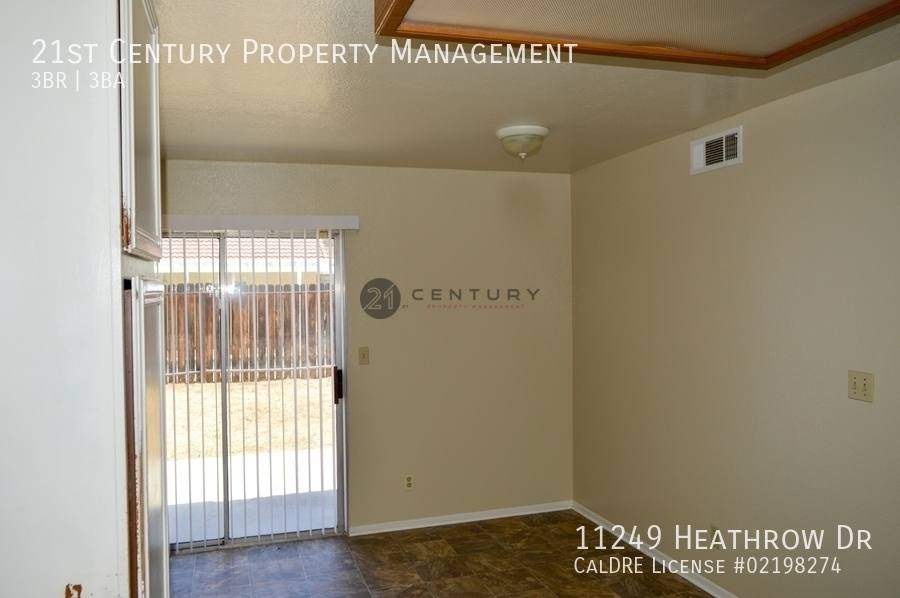 House for rent at 11249 Heathrow Dr, Riverside, CA 92503