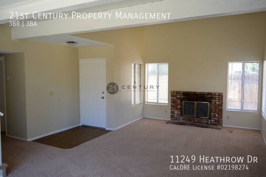 House for rent at 11249 Heathrow Dr, Riverside, CA 92503