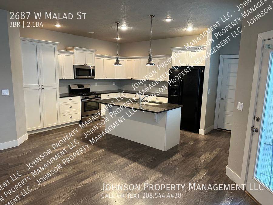 Townhouse for rent at 2687 W Malad St, Boise, ID 83705
