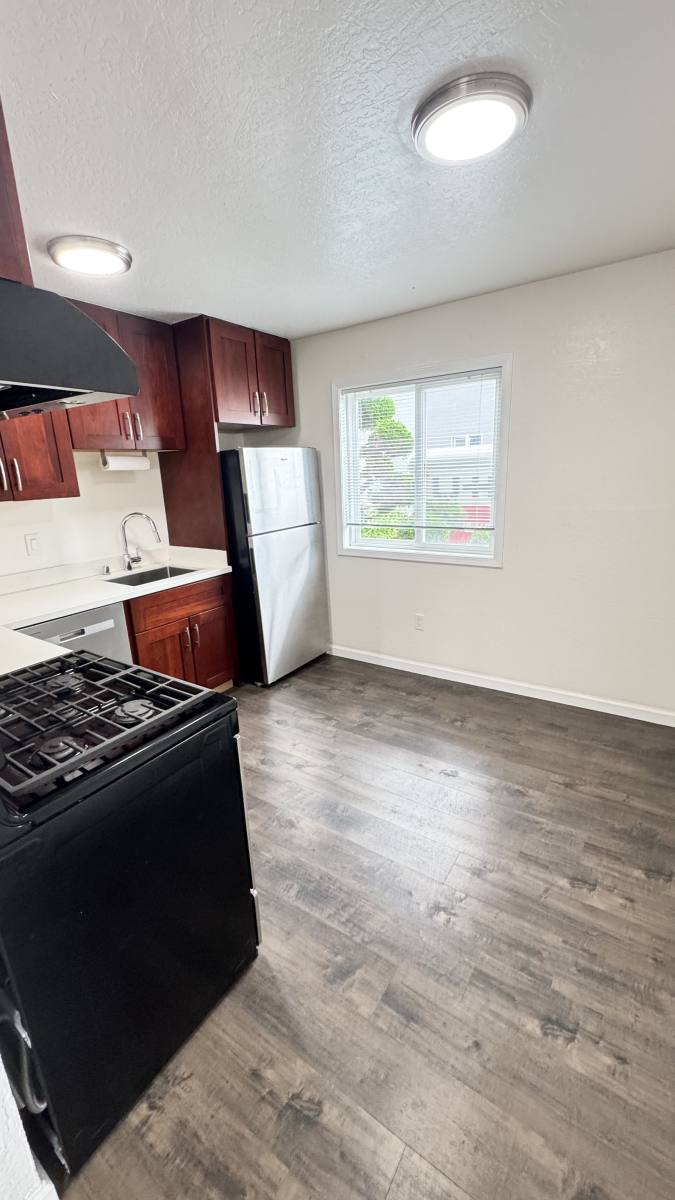 Apartment for rent at 43 Montecito Ave #2, Pacifica, CA 94044