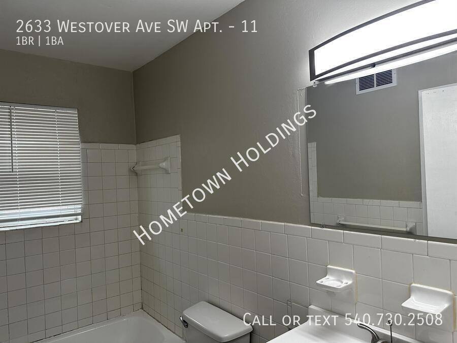 Apartment for rent at 2633 Westover Ave SW #11, Roanoke, VA 24015