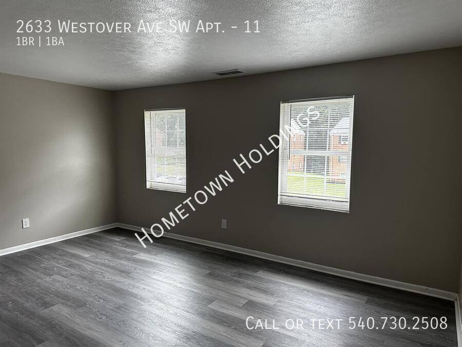 Apartment for rent at 2633 Westover Ave SW #11, Roanoke, VA 24015