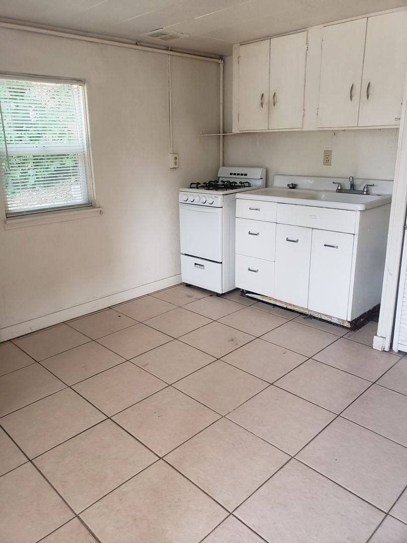 Apartment for rent at 1114 13th St, Golden, CO 80401