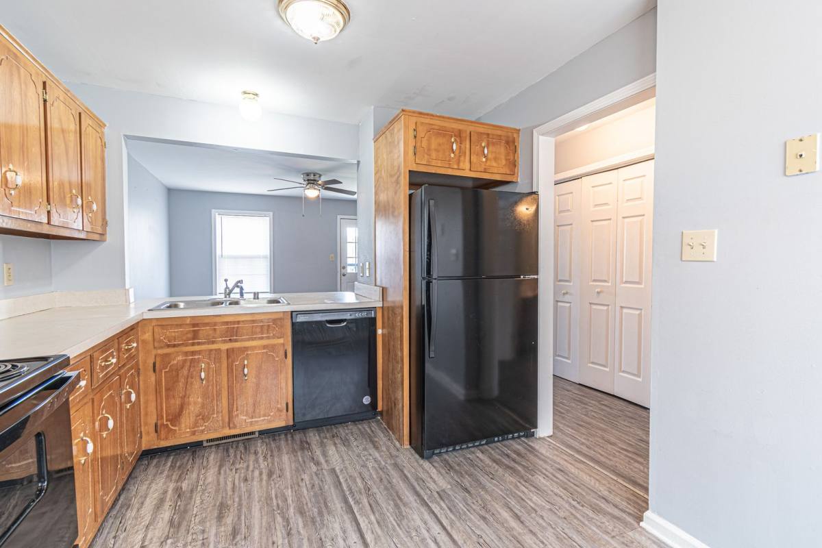 Townhouse for rent at 203 Tree Line Dr, Oak Grove, KY 42262