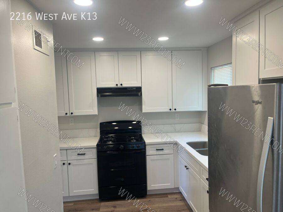 House for rent at 2216 W Ave #K13, Lancaster, CA 93536