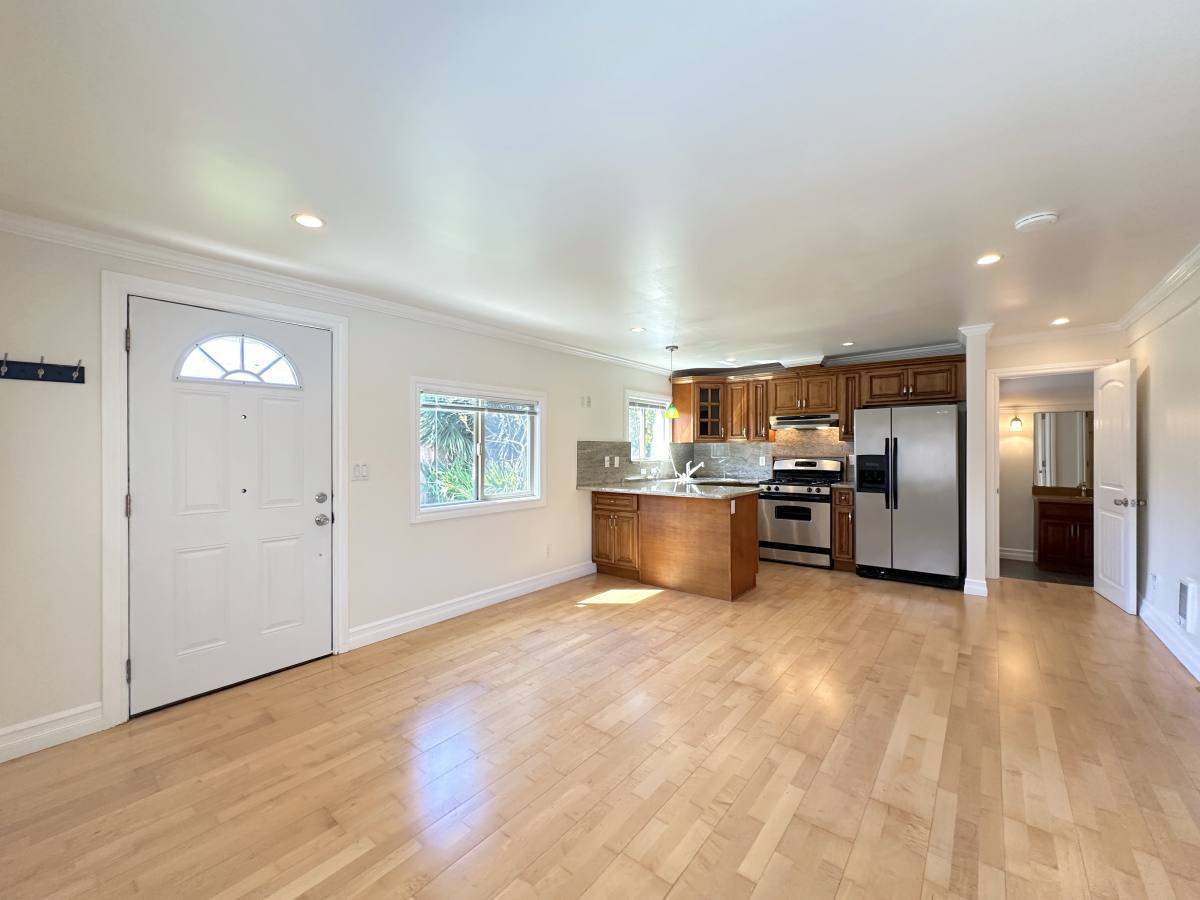 Apartment for rent at 1363 Sevier Ave, Menlo Park, CA 94025