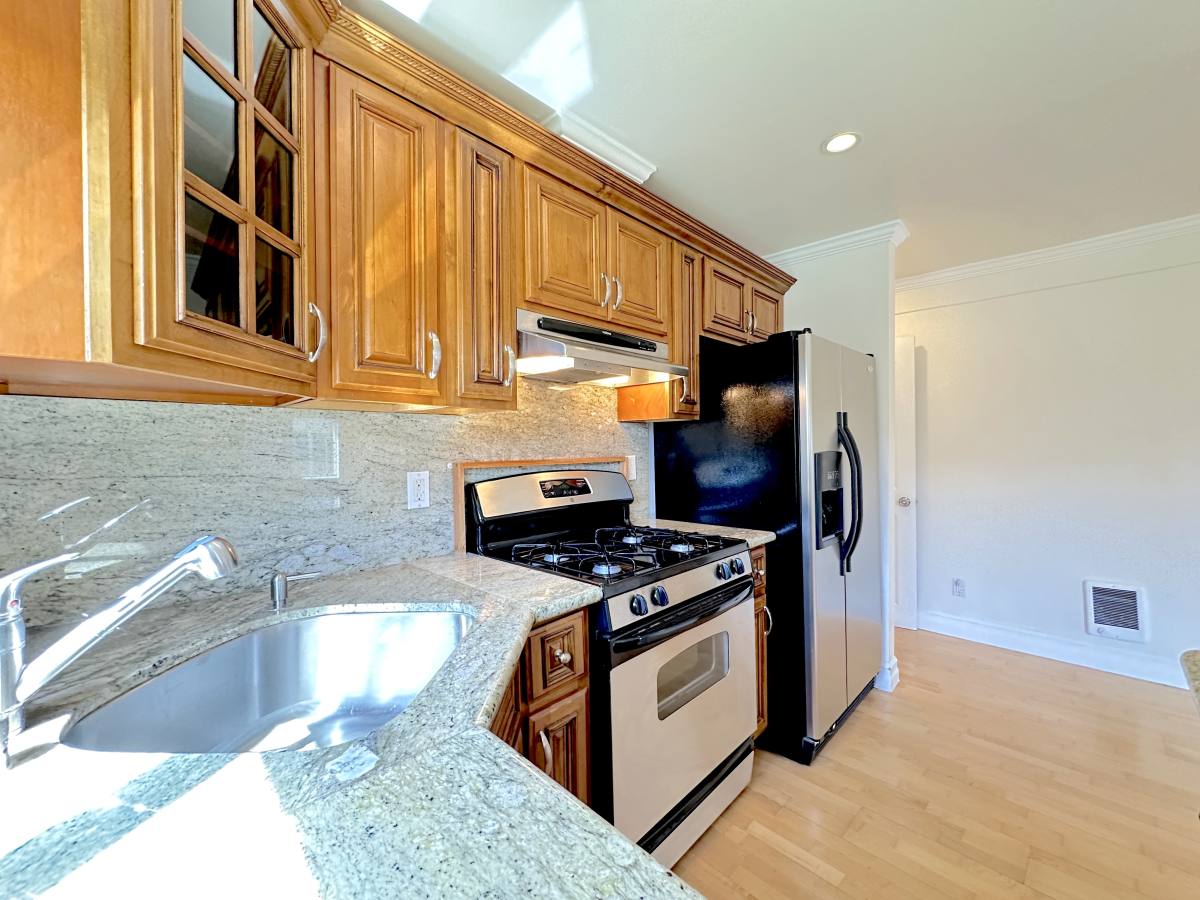 Apartment for rent at 1363 Sevier Ave, Menlo Park, CA 94025