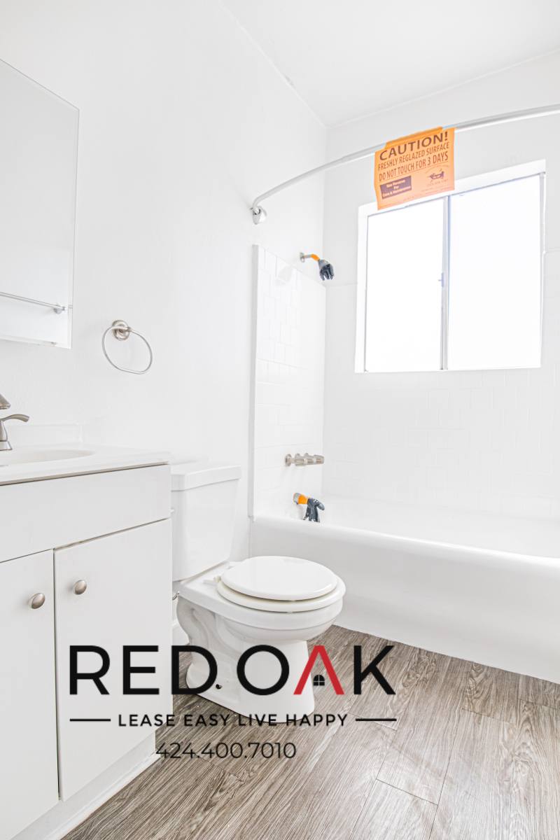 Condo for rent at 1454 W 3rd St #304, Los Angeles, CA 90017