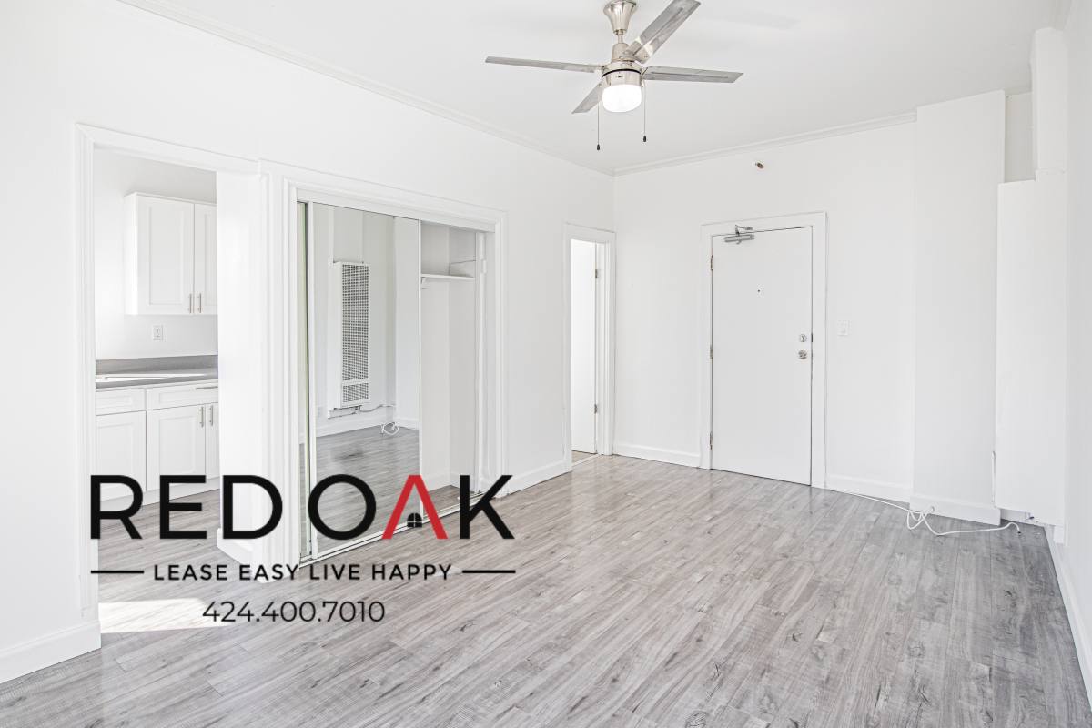 Condo for rent at 1454 W 3rd St #304, Los Angeles, CA 90017