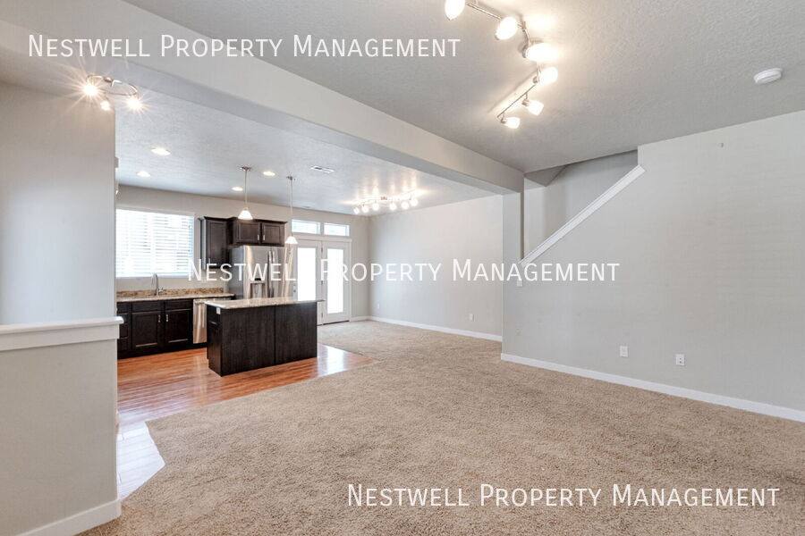Townhouse for rent at 11279 S Sweet Pea Lane, South Jordan, UT 84095