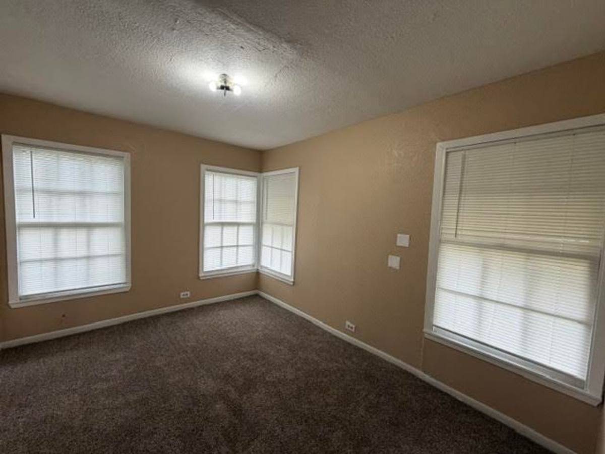 House for rent at 700 S 24th St, Waco, TX 76706
