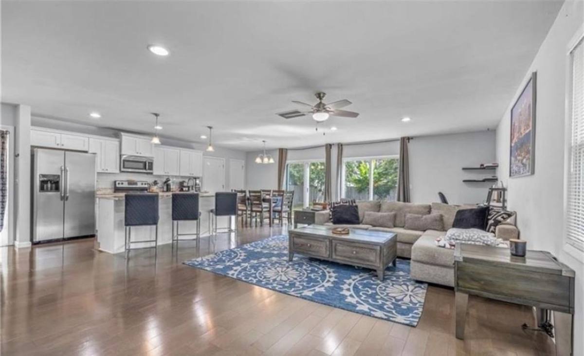 House for rent at 9322 Grove Ave, Norfolk, VA 23503