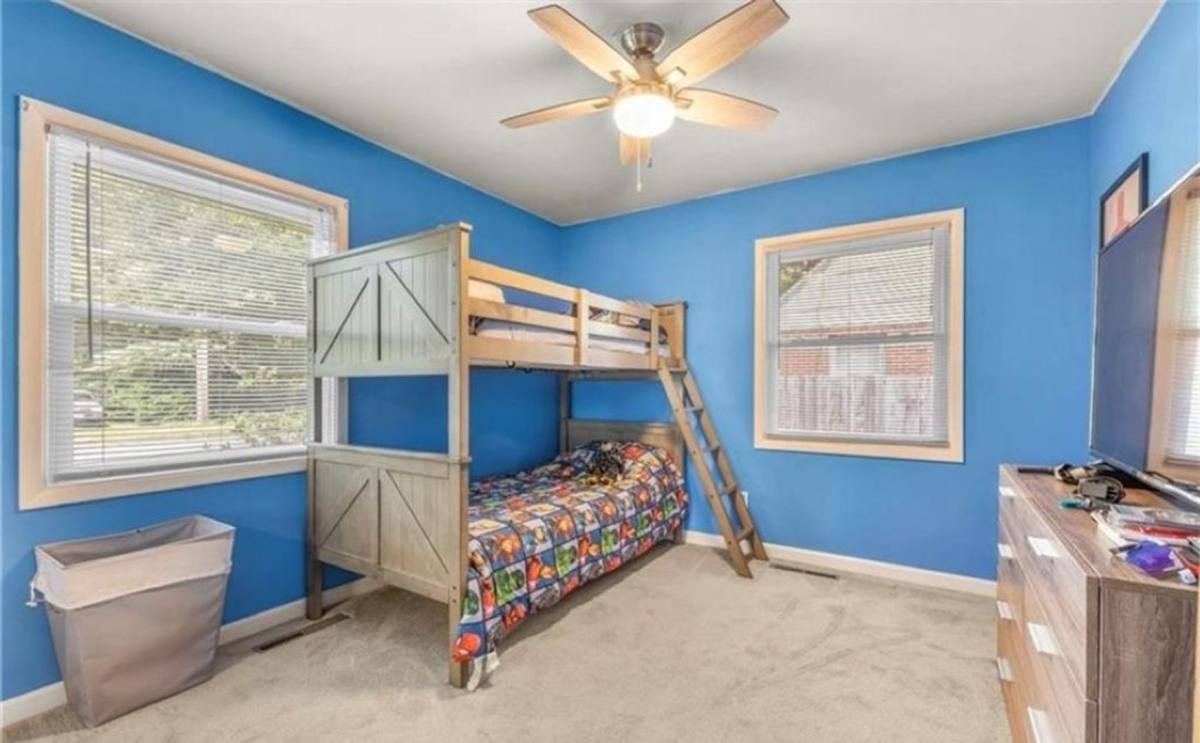 House for rent at 9322 Grove Ave, Norfolk, VA 23503