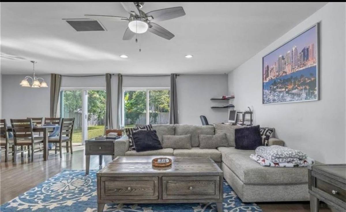 House for rent at 9322 Grove Ave, Norfolk, VA 23503