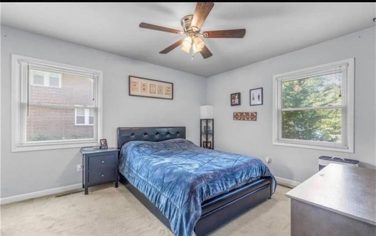 House for rent at 9322 Grove Ave, Norfolk, VA 23503