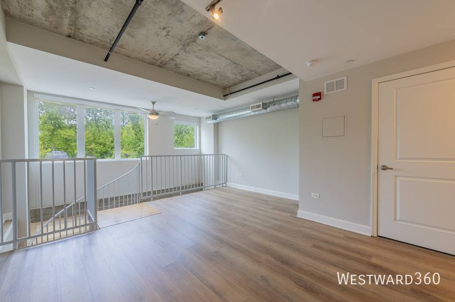 Condo for rent at 737 Chicago Ave #522L, Evanston, IL 60202