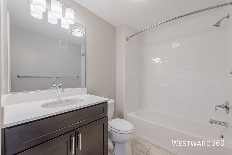 Condo for rent at 737 Chicago Ave #522L, Evanston, IL 60202