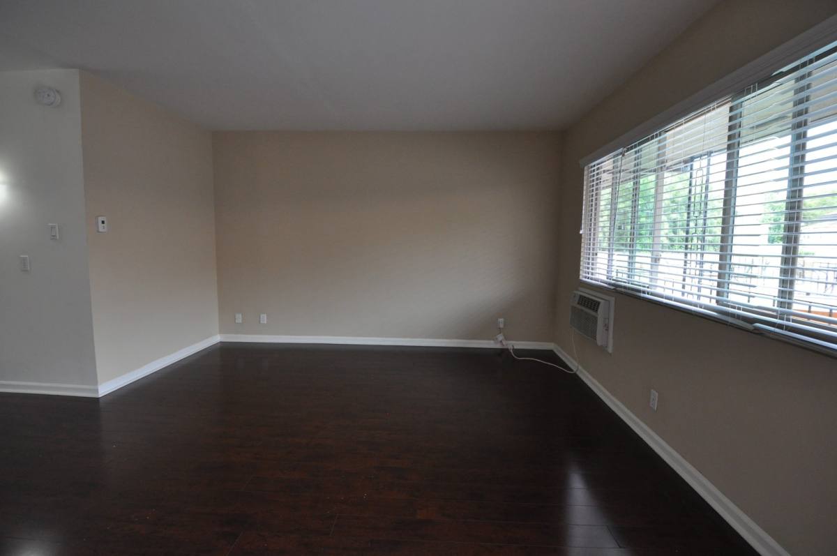 Apartment for rent at 10645 Valley Spring Lane, North Hollywood, CA 91602