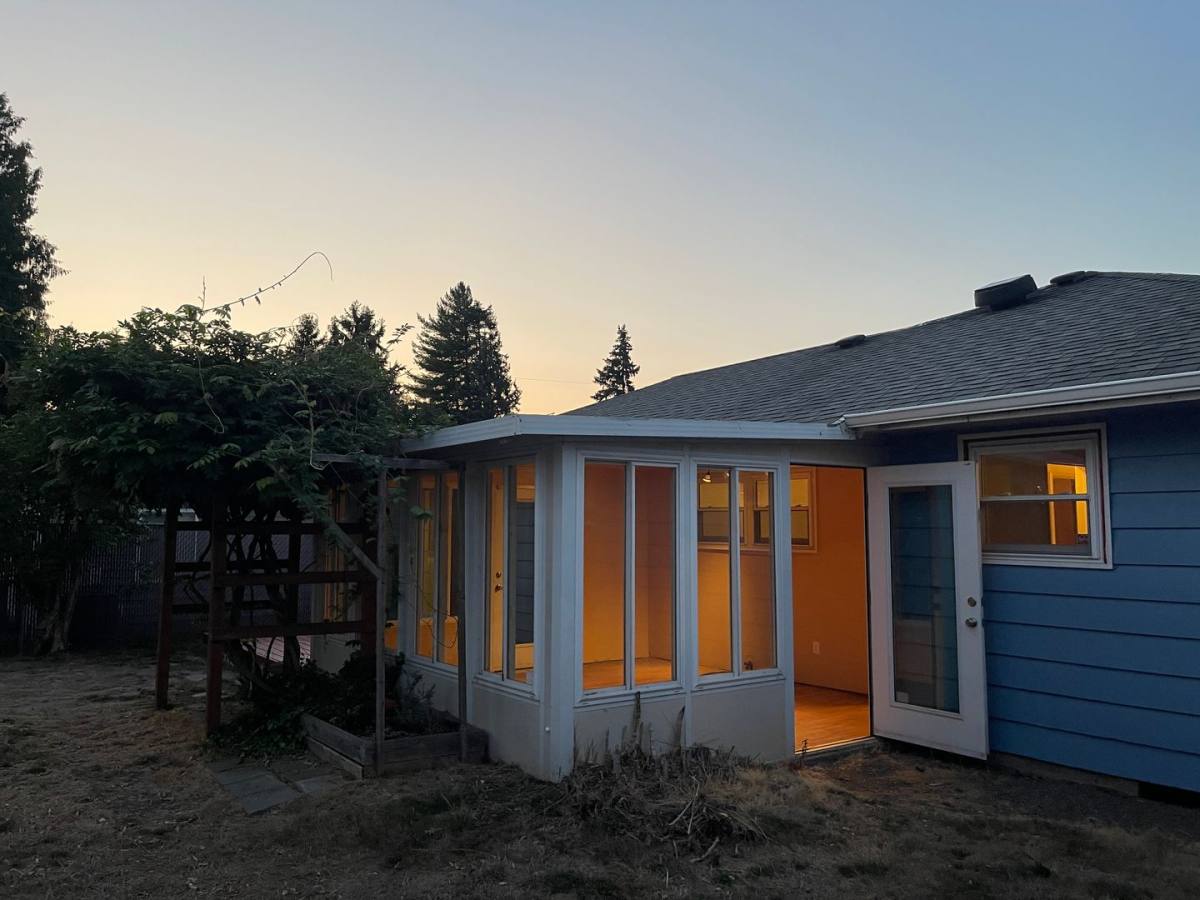 House for rent at 1630 15th Ave SW, Albany, OR 97321