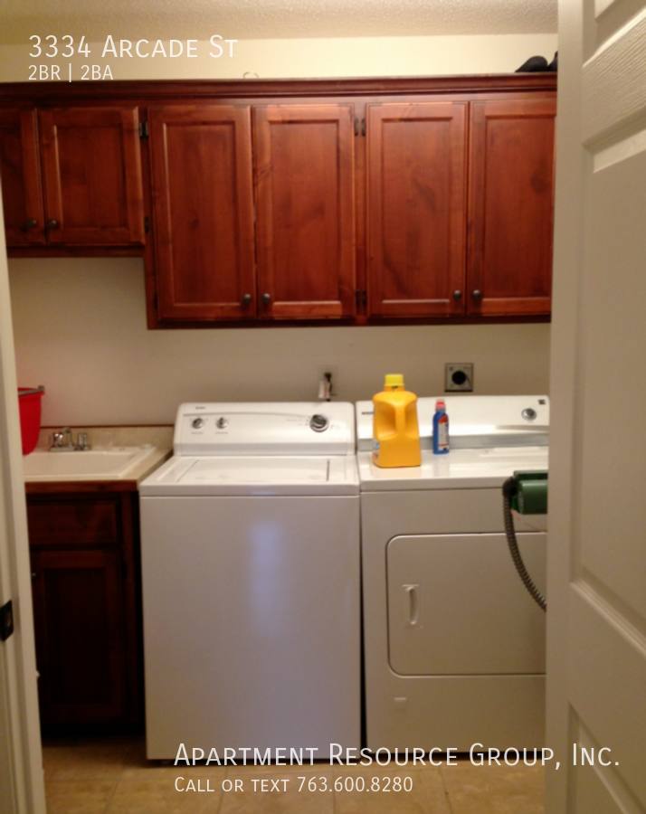 Townhouse for rent at 3334 Arcade St, Saint Paul, MN 55127