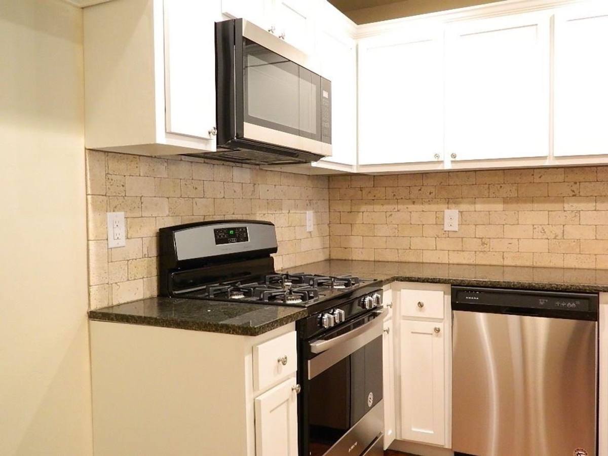 House for rent at 204 St Charles Way, Oklahoma City, OK 73130