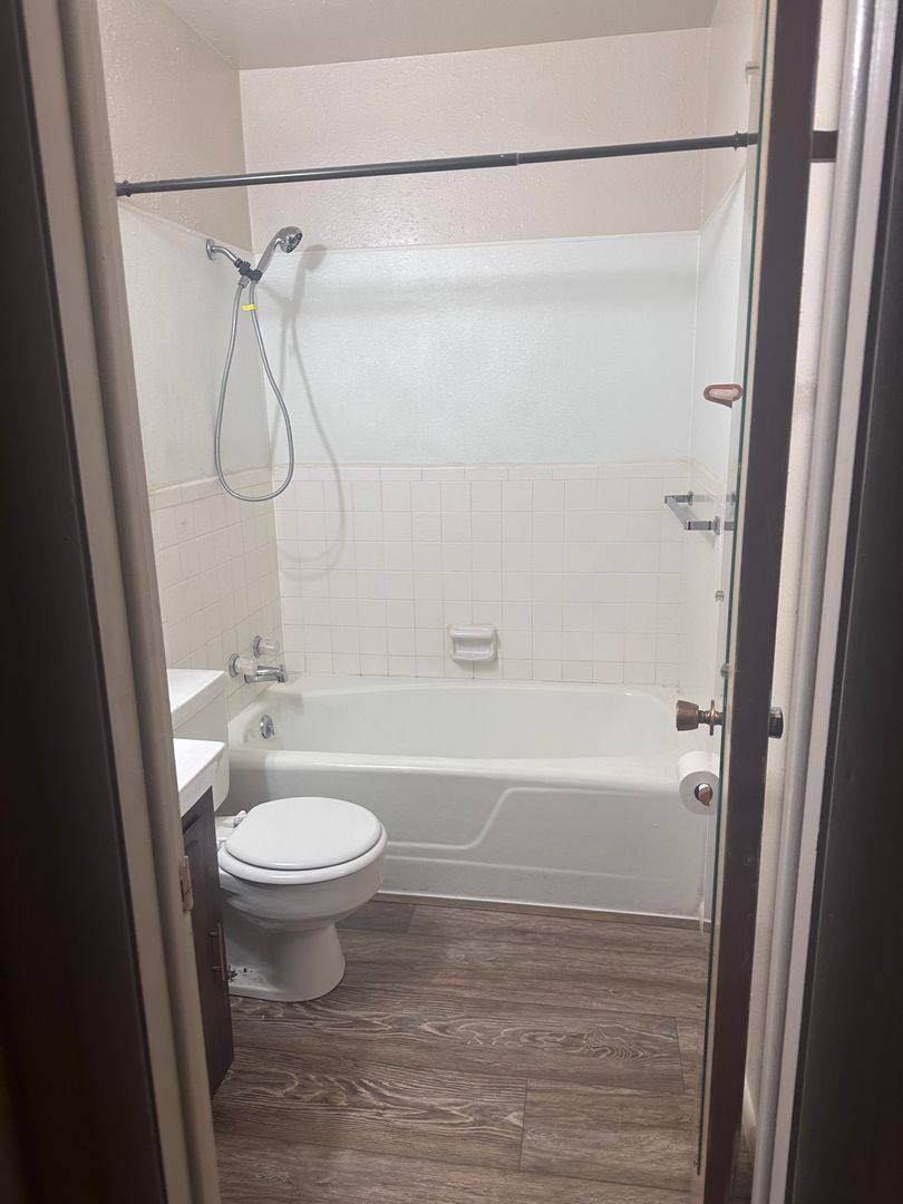 Apartment for rent at 527 Jensen St, Green River, WY 82935