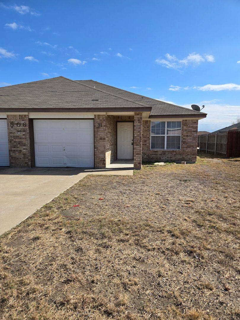 Apartment for rent at 506 Primrose, Copperas Cove, TX 76522