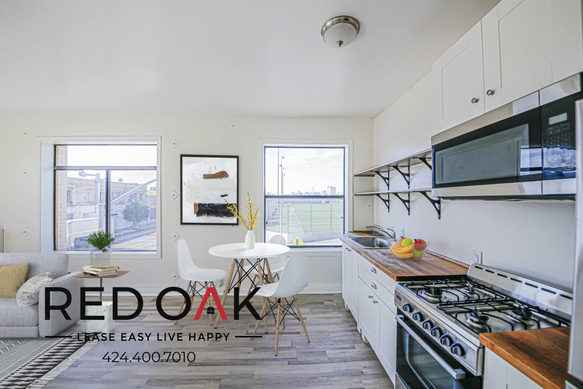 Condo for rent at 692 Valencia St #309, Los Angeles, CA 90017