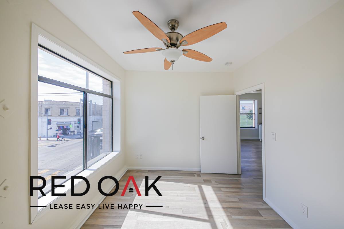 Condo for rent at 692 Valencia St #309, Los Angeles, CA 90017