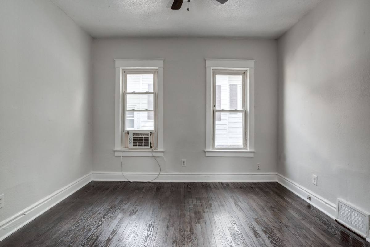 Apartment for rent at 3233 Park Ave, Kansas City, MO 64109
