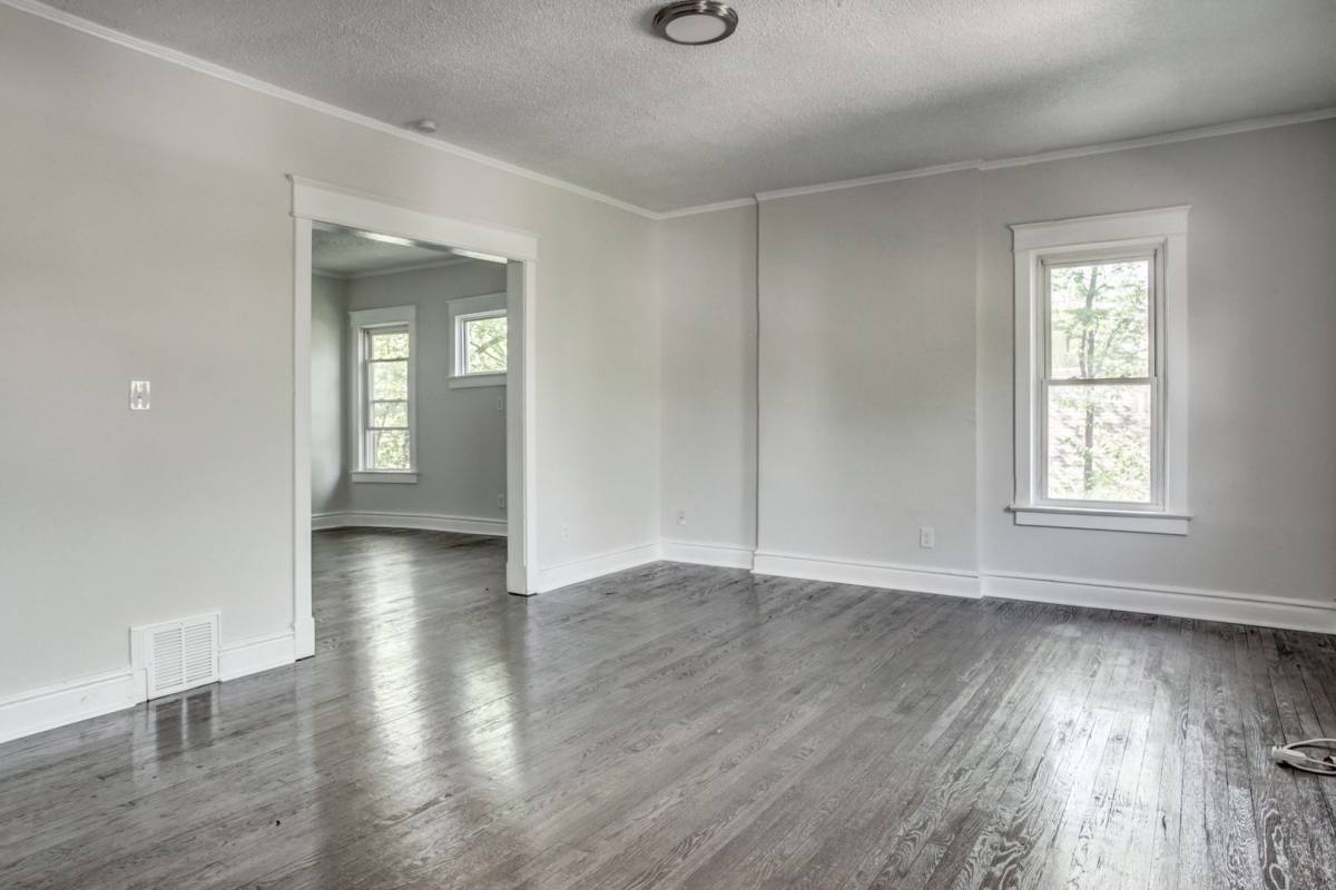 Apartment for rent at 3233 Park Ave, Kansas City, MO 64109