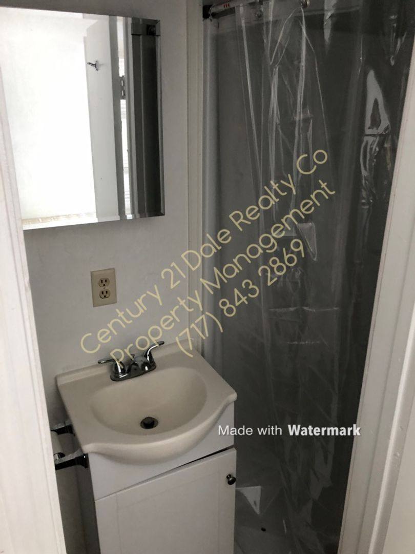 Apartment for rent at 4780 Lewisberry Rd, Dover, PA 17315
