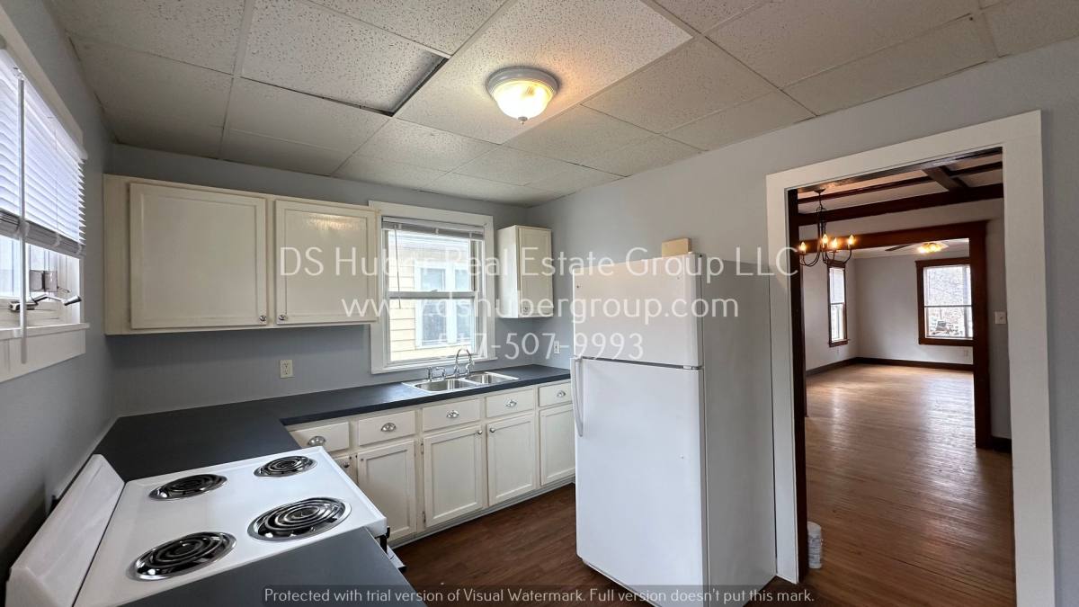 House for rent at 824 Cleveland St, Lansing, MI 48906