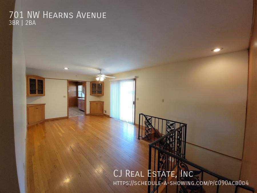 House for rent at 701 NW Hearns Ave, Blue Springs, MO 64015