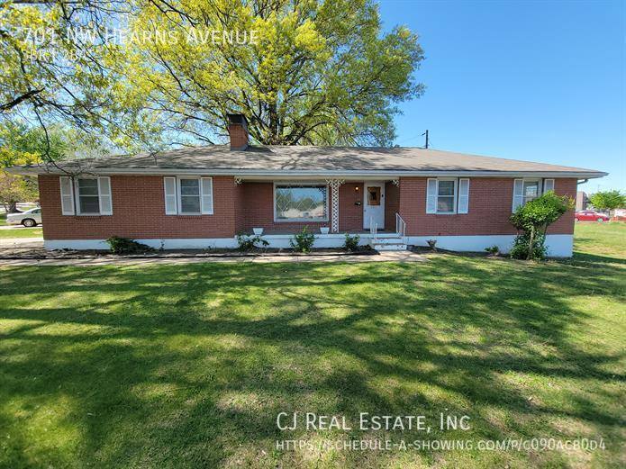 House for rent at 701 NW Hearns Ave, Blue Springs, MO 64015